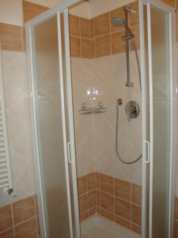 Appartamento Marina Marina Di Carrara Δωμάτιο φωτογραφία