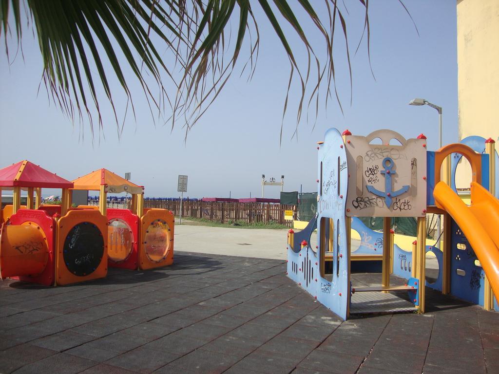Appartamento Marina Marina Di Carrara Δωμάτιο φωτογραφία