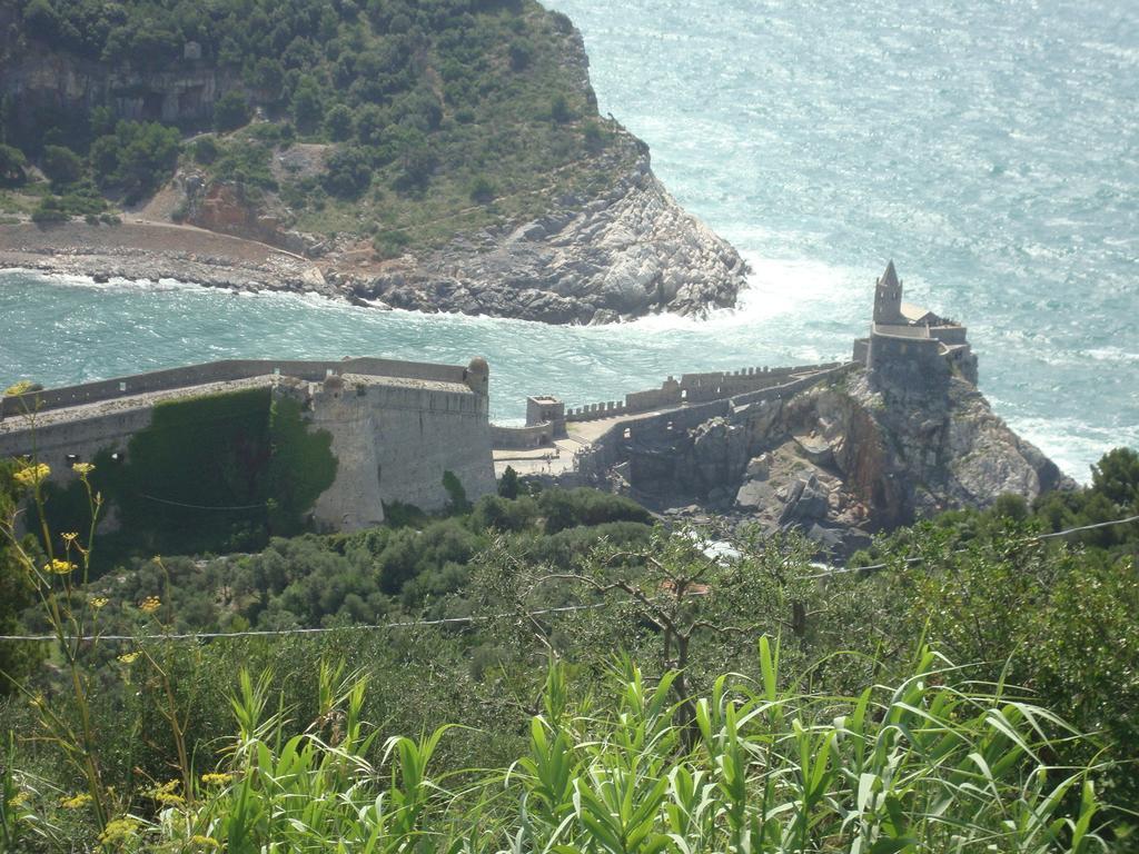 Appartamento Marina Marina Di Carrara Δωμάτιο φωτογραφία