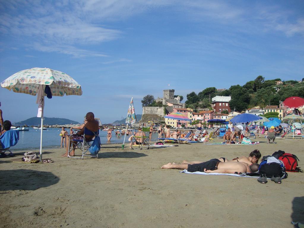 Appartamento Marina Marina Di Carrara Δωμάτιο φωτογραφία